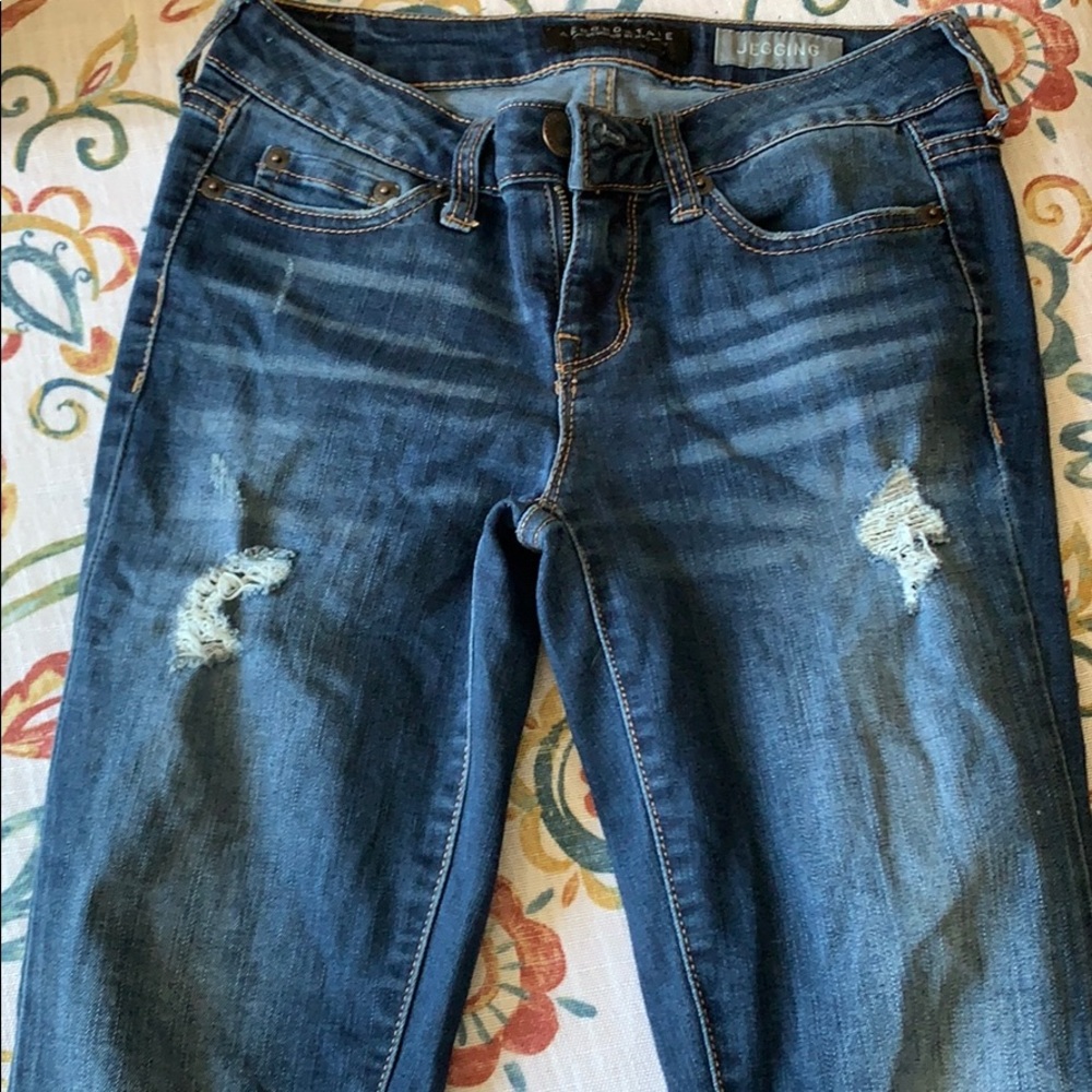 Jeans